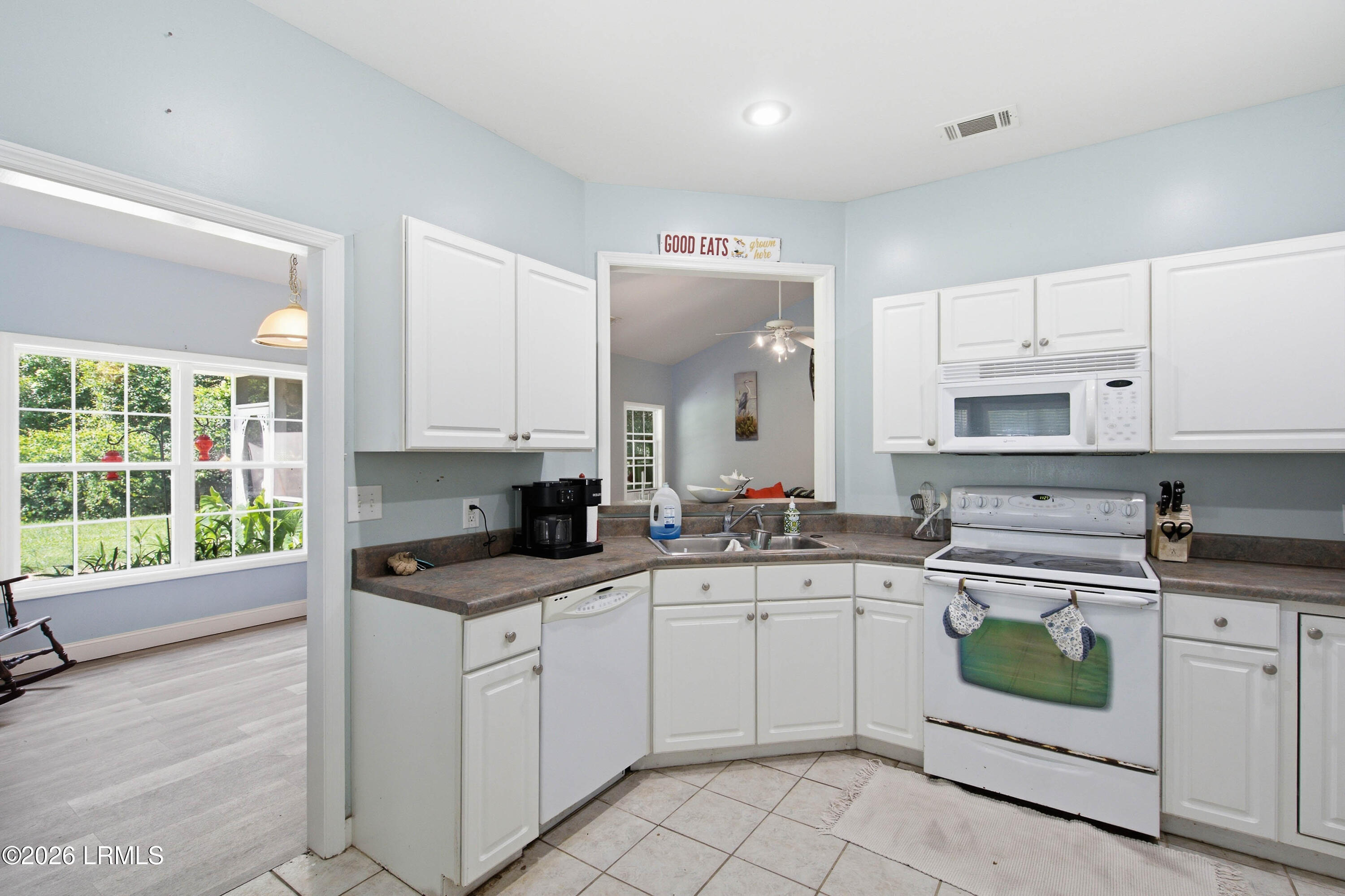 97 Terry Road Yemassee, SC 29945 - Photo 16 of 49 97 Terry-21