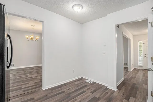 $325,000 | 3450 Lookout Trace, Powder Springs, GA 30127