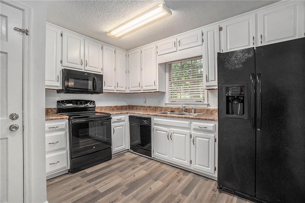 3450 Lookout Trace Powder Springs, GA 30127 - Photo 14 of 28