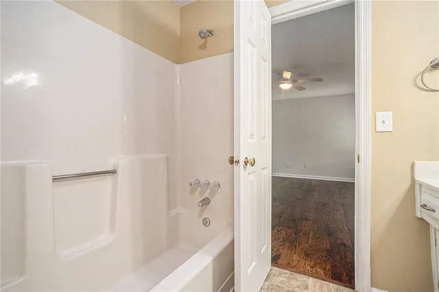 $325,000 | 3450 Lookout Trace, Powder Springs, GA 30127