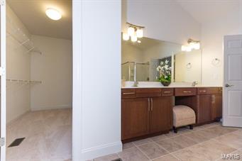 321 Kendall Ridge Court Chesterfield, MO 63017 - Photo 12 of 40