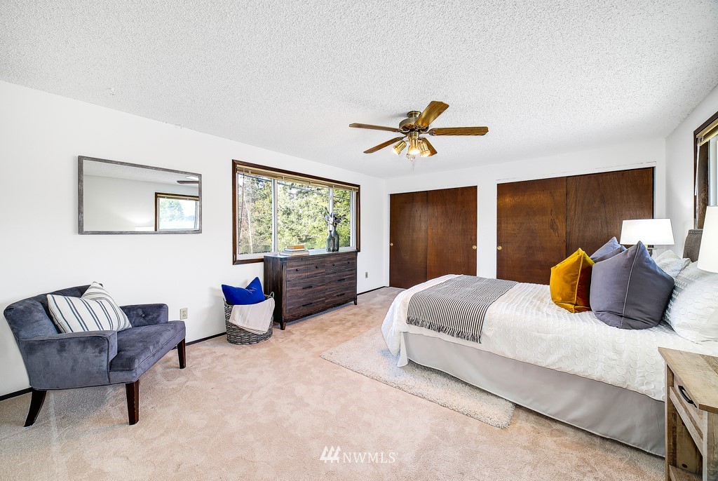 3908 Southwest 97th Street Seattle, WA 98136 - Photo 12 of 25 Gallery Image 12