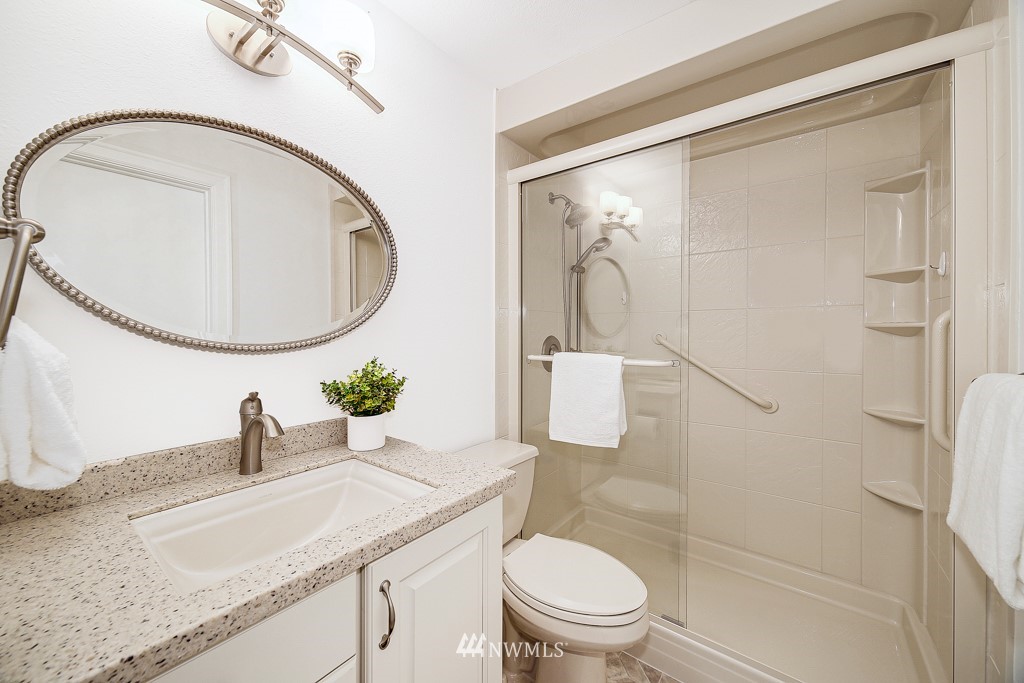3908 Southwest 97th Street Seattle, WA 98136 - Photo 16 of 25 Gallery Image 16