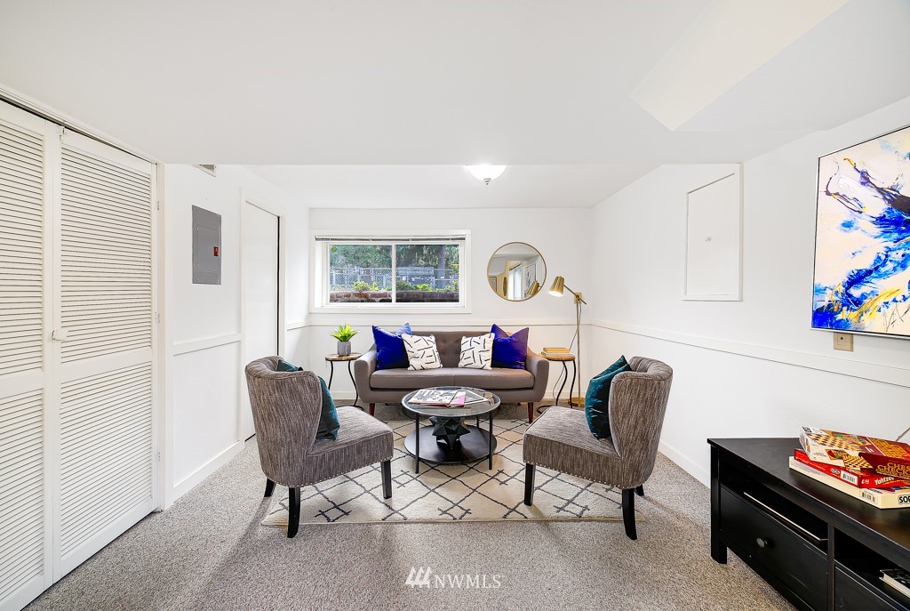3908 Southwest 97th Street Seattle, WA 98136 - Photo 18 of 25 Gallery Image 18