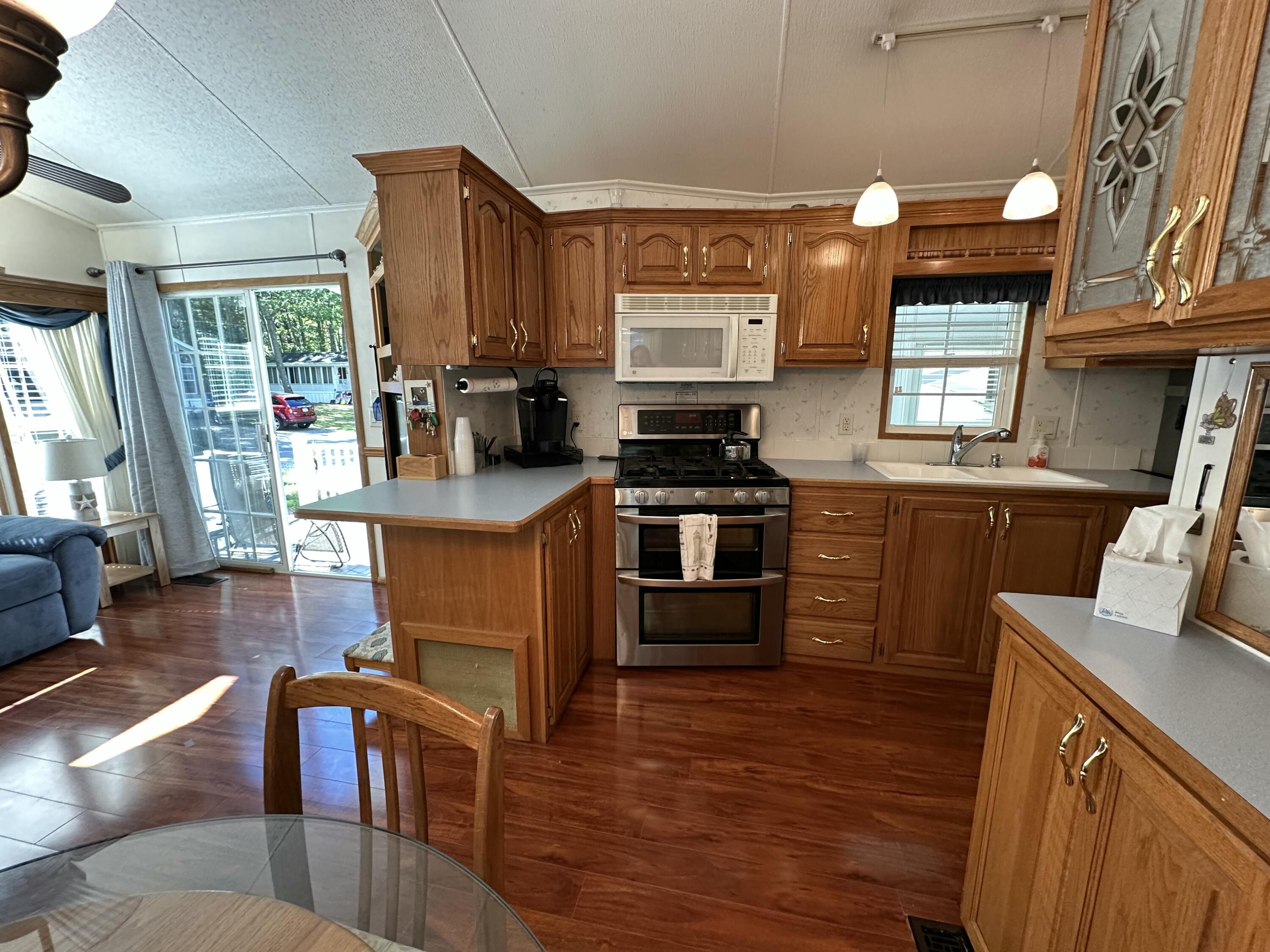 150 Chapel Road, Unit 706 Wells, ME 04090 - Photo 12 of 28 IMG_3224