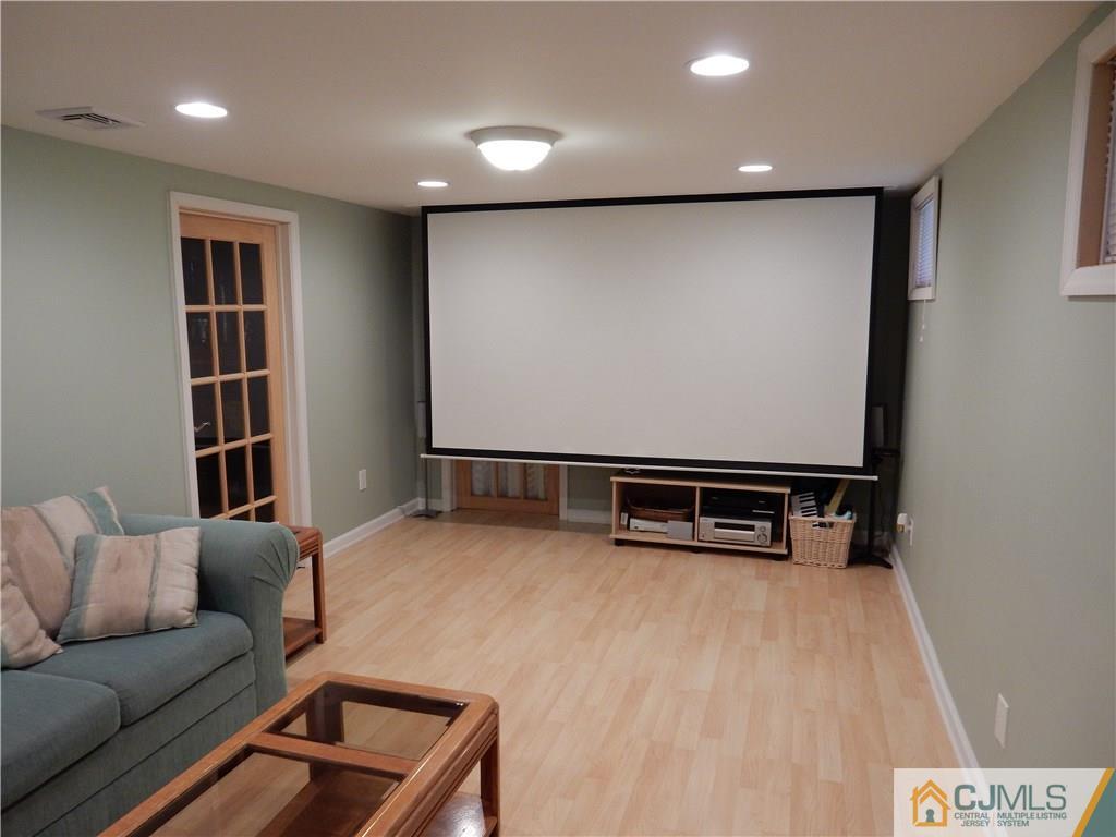 16 Andover Road Old Bridge, NJ 08857 - Photo 19 of 25 Gallery Image 19