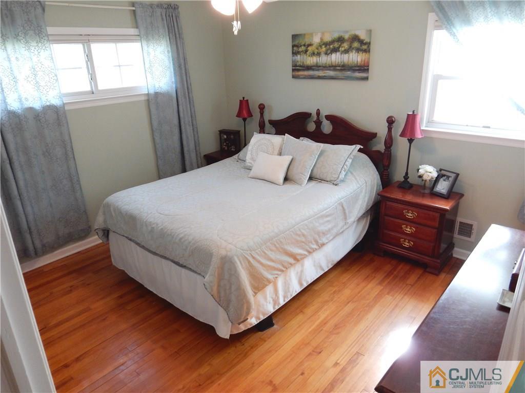 16 Andover Road Old Bridge, NJ 08857 - Photo 9 of 25 Gallery Image 9
