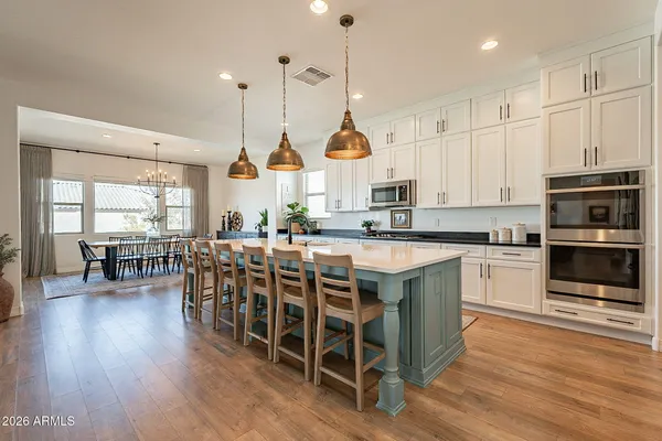 $1,095,000 | 9960 East Strobe Avenue, Mesa, AZ 85212