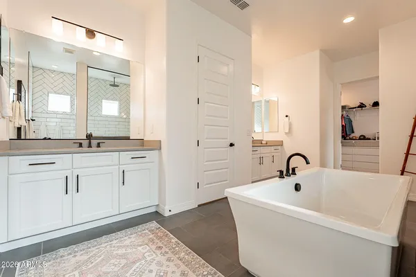 $1,095,000 | 9960 East Strobe Avenue, Mesa, AZ 85212