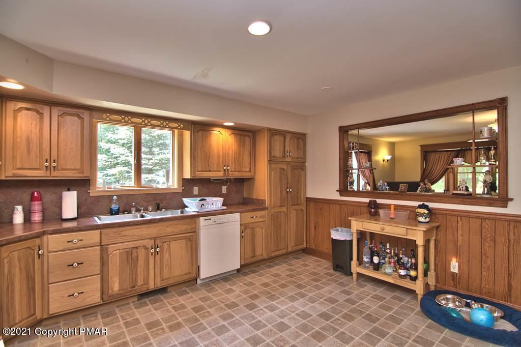 236 Lake Road Canadensis, PA 18325 - Photo 17 of 52 Photo 18