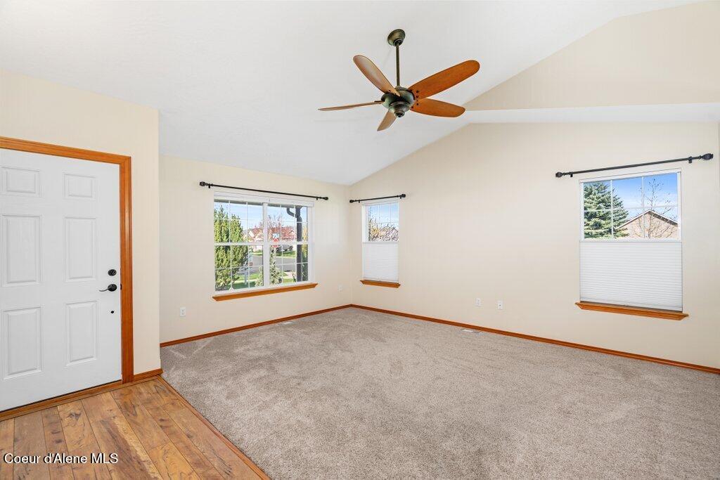 2744 North Alfalfa Loop Post Falls, ID 83854 - Photo 4 of 40 4