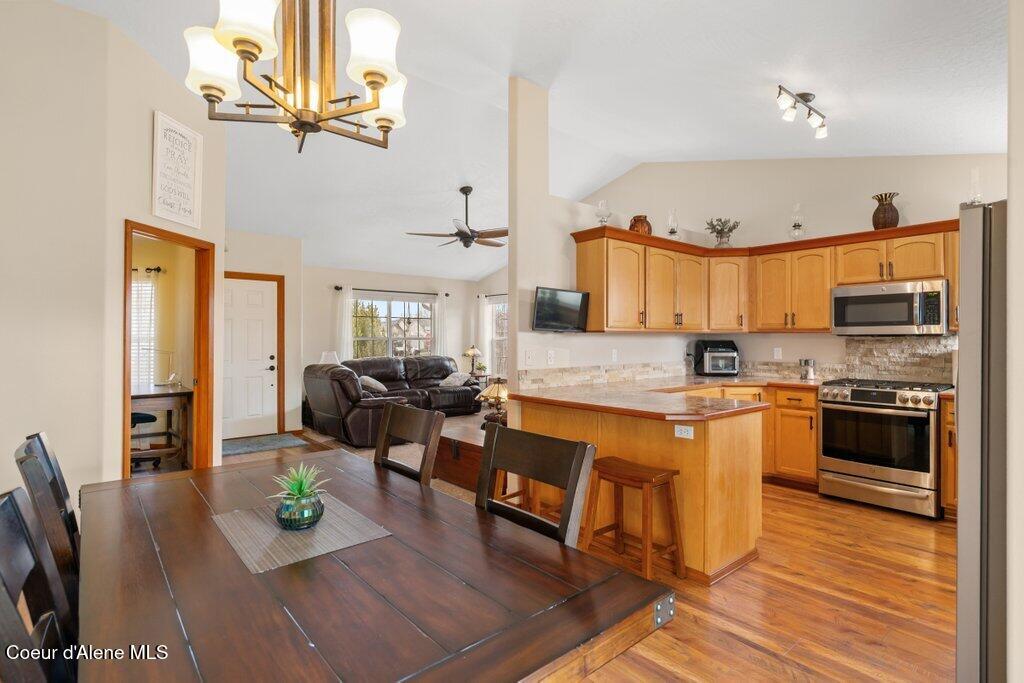 2744 North Alfalfa Loop Post Falls, ID 83854 - Photo 8 of 27 8