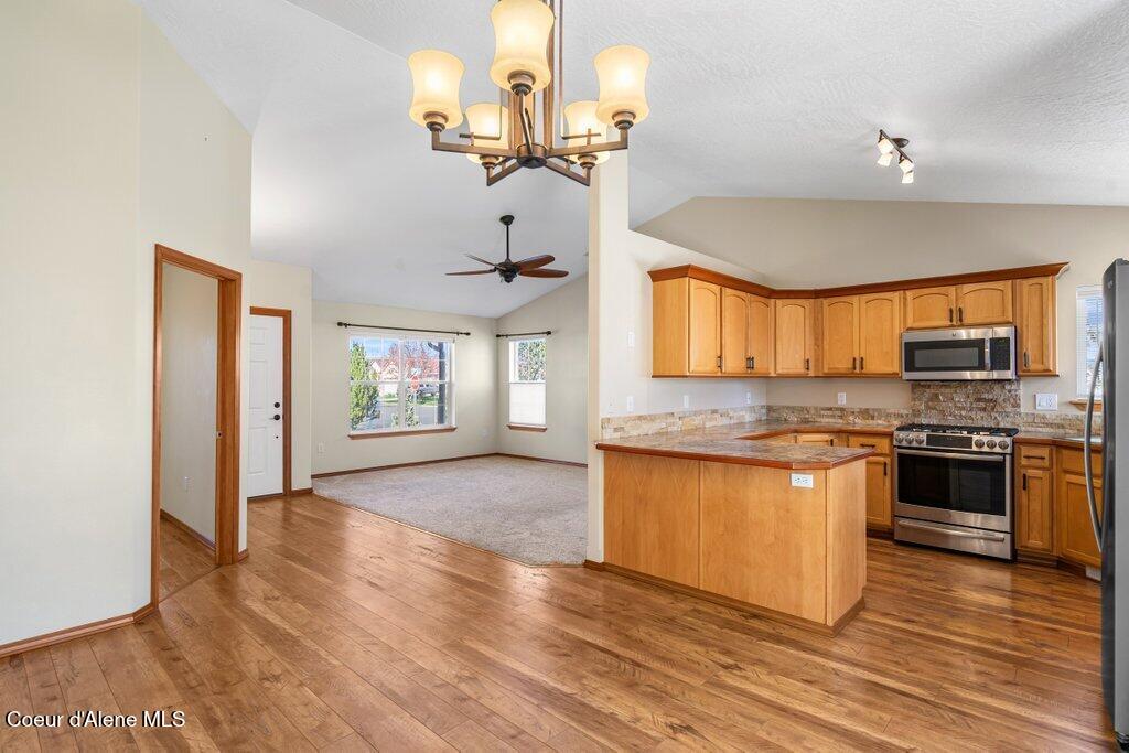 2744 North Alfalfa Loop Post Falls, ID 83854 - Photo 8 of 40 8