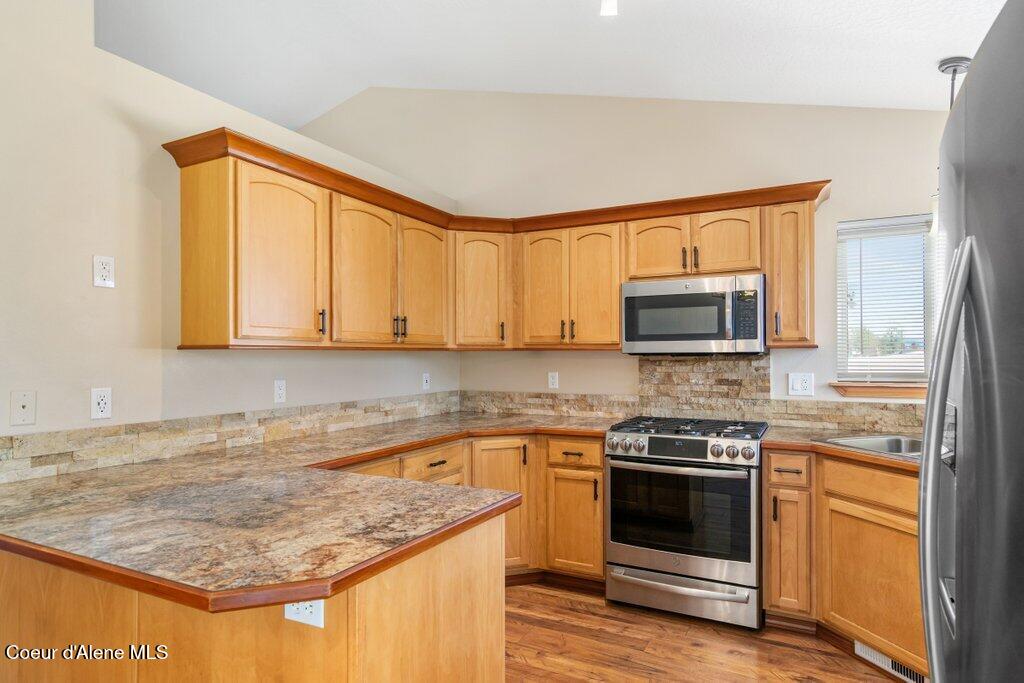 2744 North Alfalfa Loop Post Falls, ID 83854 - Photo 10 of 40 10