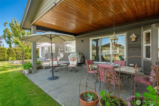 $899,000 | 5350 Nootka Loop, Blaine, WA 98230