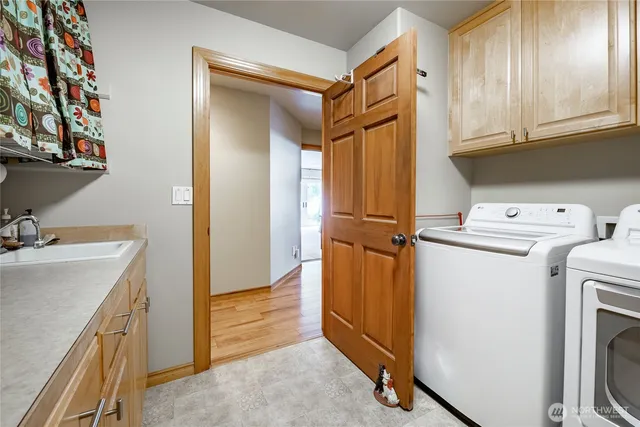 $899,000 | 5350 Nootka Loop, Blaine, WA 98230