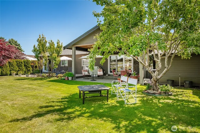 $899,000 | 5350 Nootka Loop, Blaine, WA 98230