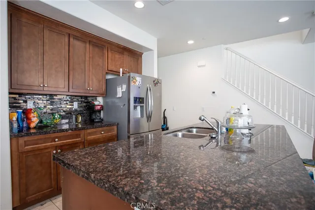 $540,000 | 687 South Mandarin Lane, Rialto, CA 92376