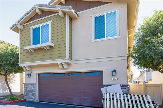 $540,000 | 687 South Mandarin Lane, Rialto, CA 92376