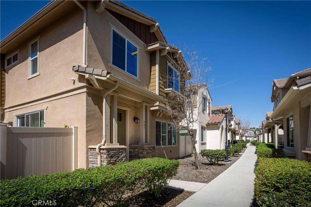 687 South Mandarin Lane Rialto, CA 92376 - Photo 30 of 35