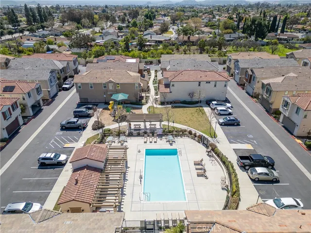 $540,000 | 687 South Mandarin Lane, Rialto, CA 92376