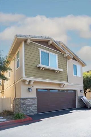 $540,000 | 687 South Mandarin Lane, Rialto, CA 92376