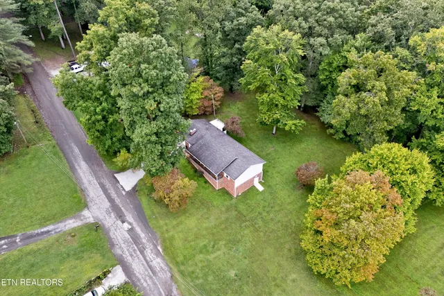 $285,000 | 180 Donna Lane, La Follette, TN 37766