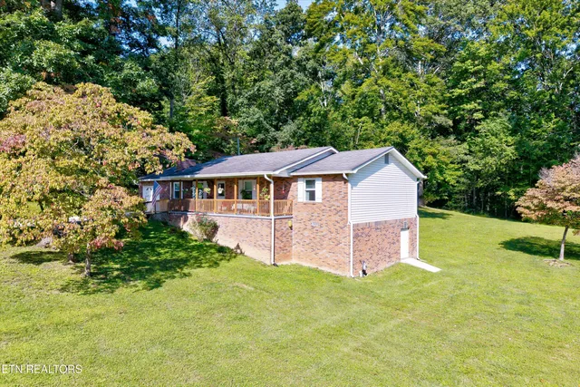 $285,000 | 180 Donna Lane, La Follette, TN 37766