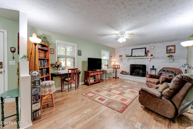 $285,000 | 180 Donna Lane, La Follette, TN 37766