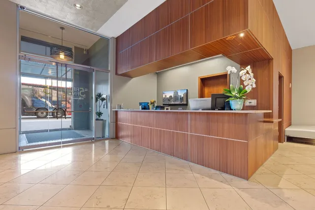 $435,000 | 555 East 5th Street, Unit 817, Austin, TX 78701