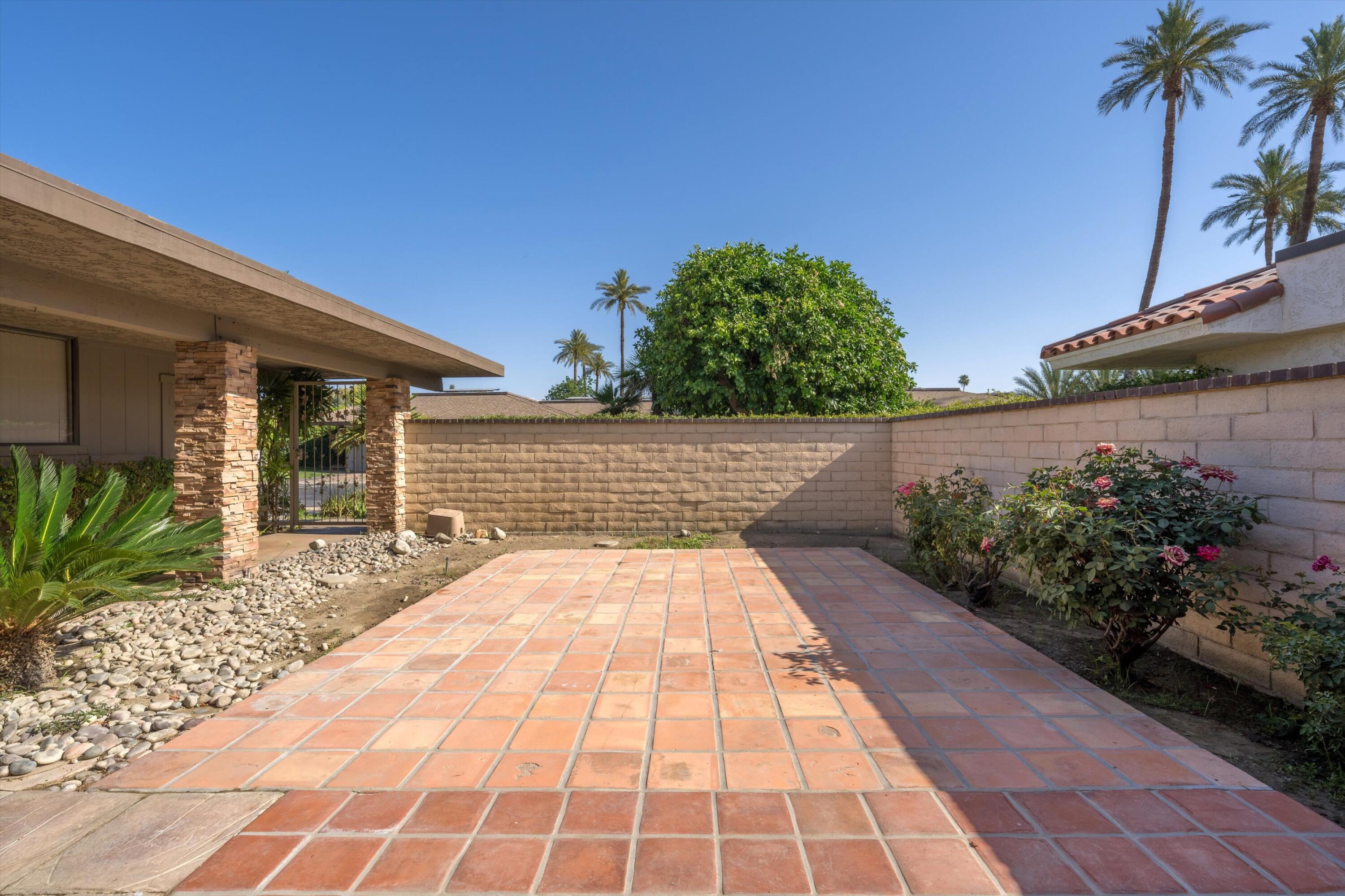 75 Colgate Drive Rancho Mirage, CA 92270 - Photo 34 of 40 12-Photo-12
