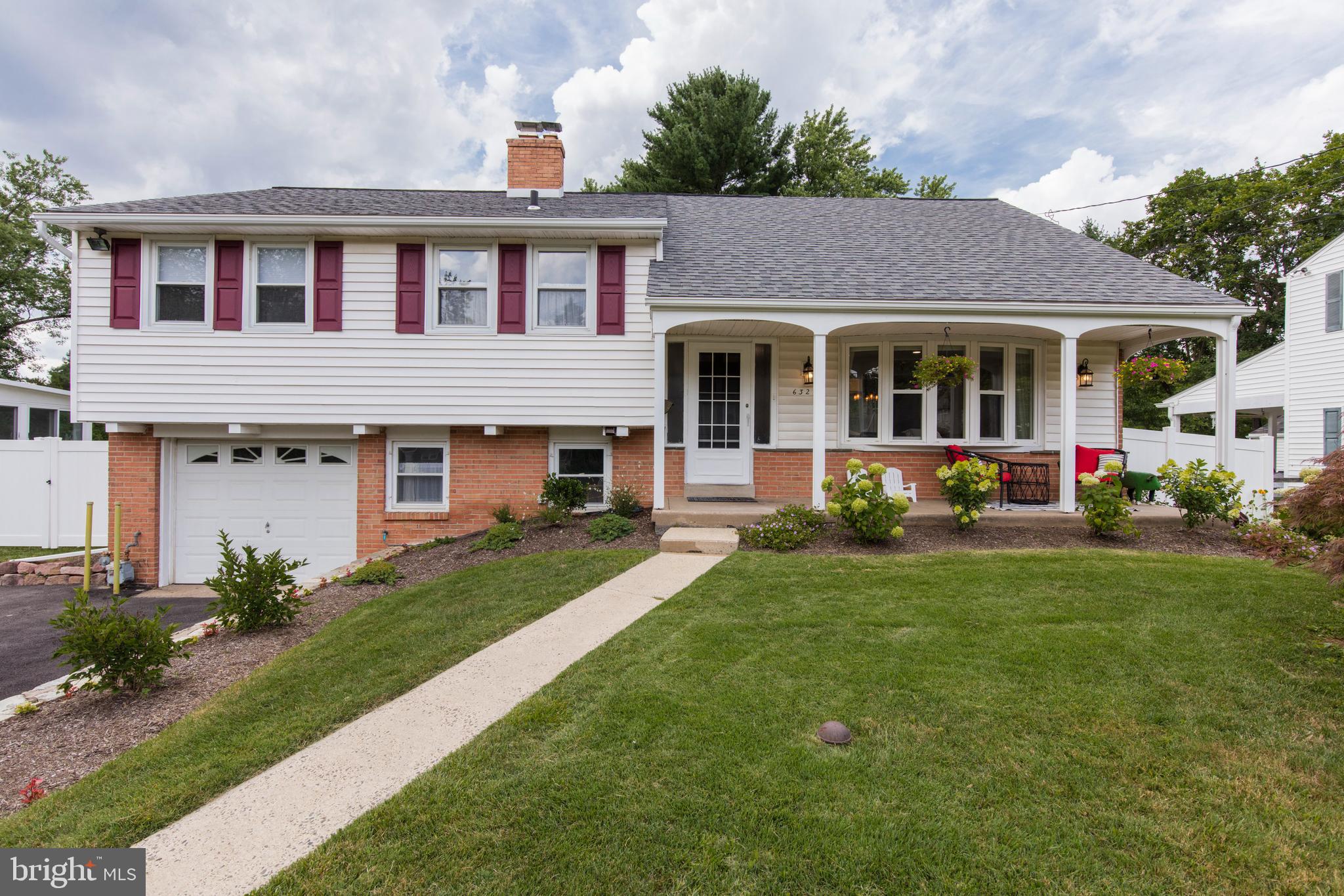 6321 Arlingham Road Flourtown, PA 19031 - Photo 3 of 50