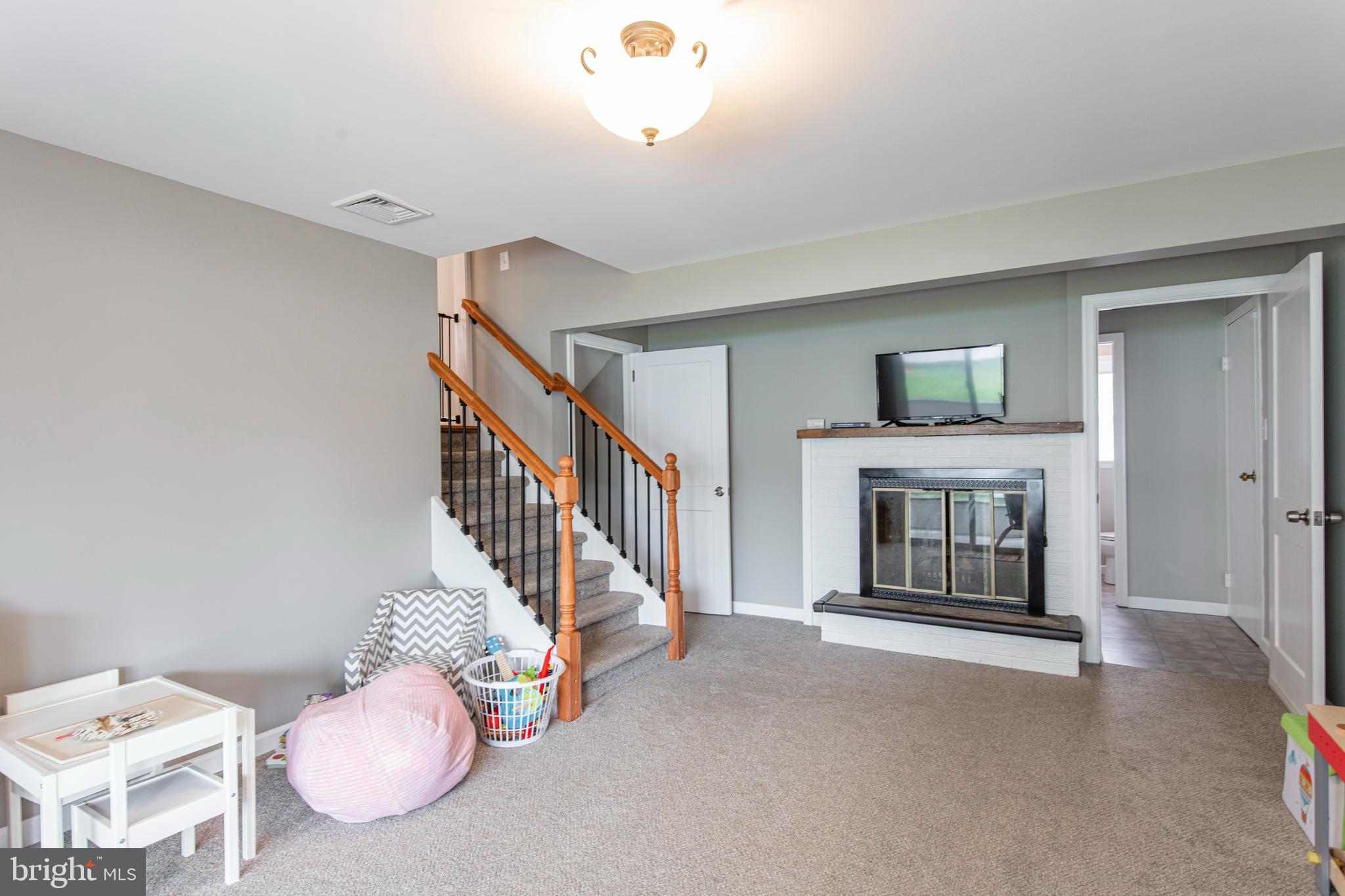 6321 Arlingham Road Flourtown, PA 19031 - Photo 35 of 50