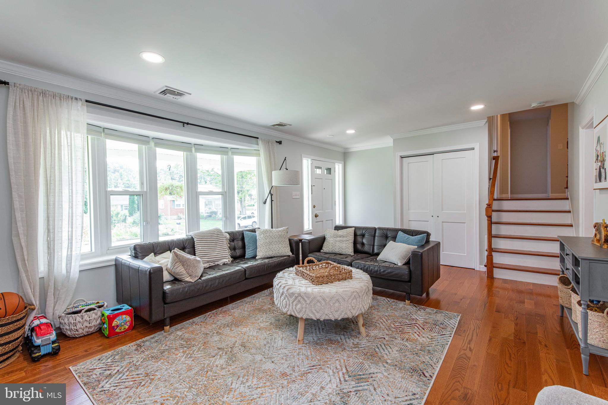 6321 Arlingham Road Flourtown, PA 19031 - Photo 7 of 50