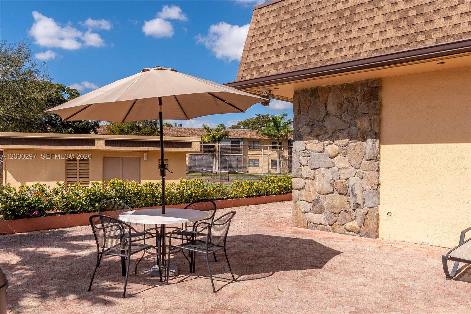 100 Gate Road, Unit 363 Hollywood, FL 33024 - Photo 32 of 32 Pool area patio - Community Common areas