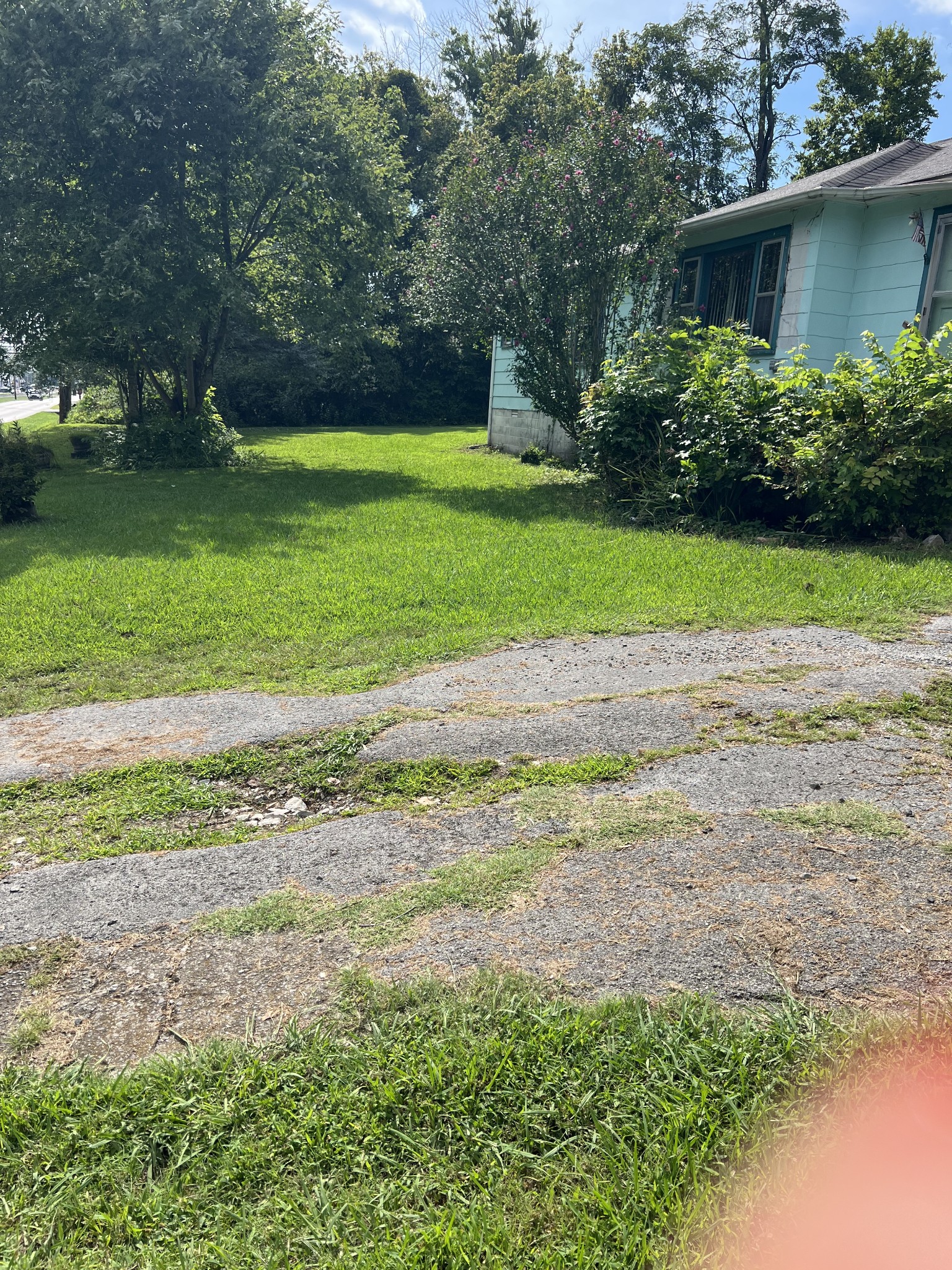 512 Main Street Baxter, TN 38544 - Photo 13 of 24 a view of a backyard with green space
