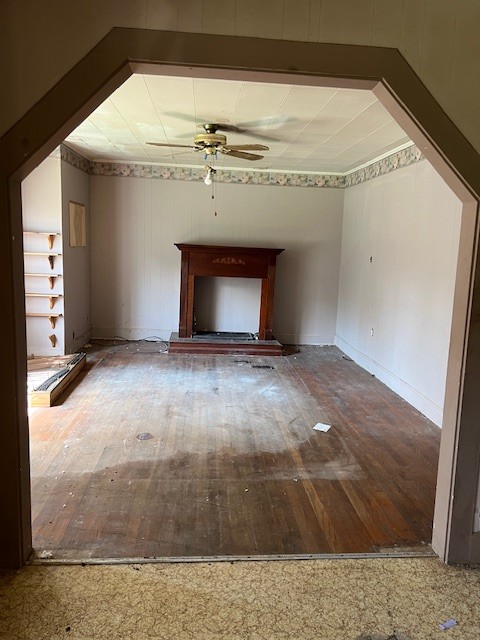 512 Main Street Baxter, TN 38544 - Photo 8 of 24 a view of an empty room