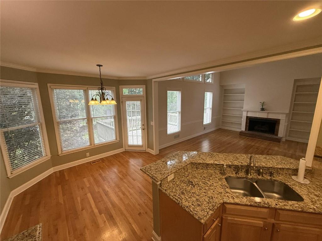 5730 Devonshire Way Cumming, GA 30040 - Photo 4 of 56