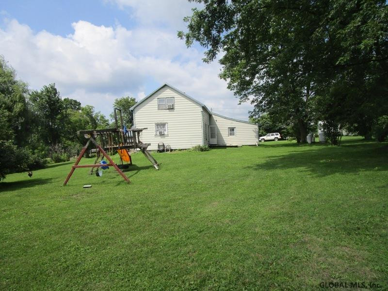 256 Robinson Road Howes Cave, NY 12092 - Photo 4 of 36 Photo 4