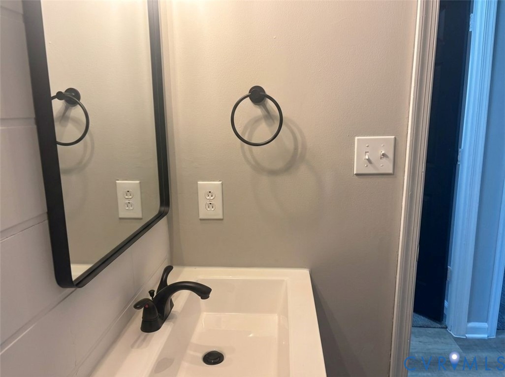 3211 Sylvania Road Chester, VA 23831 - Photo 19 of 22