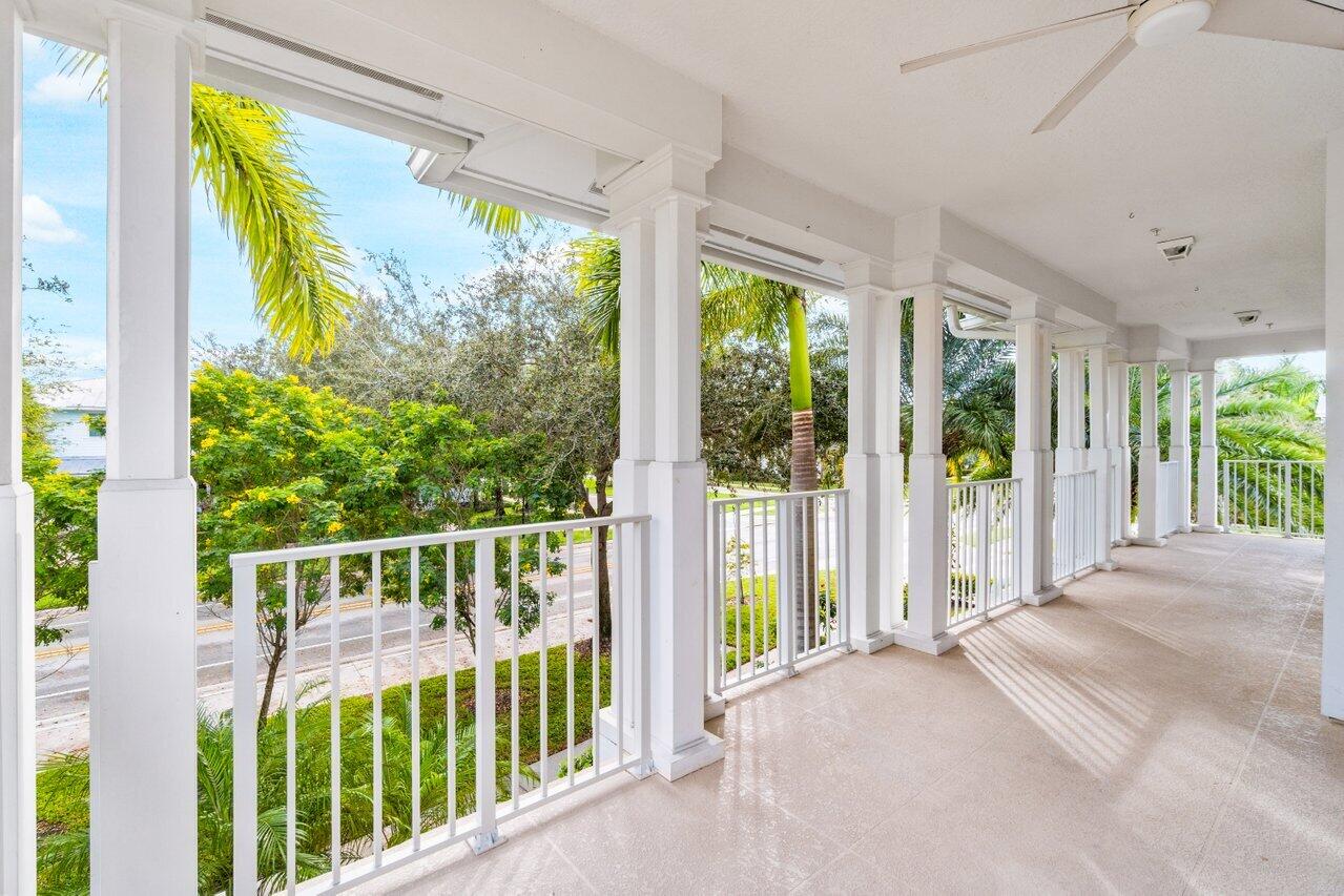 1127 Dakota Drive Jupiter, FL 33458 - Photo 20 of 36 043-1127DakotaDrive-Jupiter-FL-33458-SMA