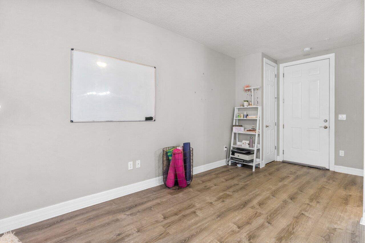 1127 Dakota Drive Jupiter, FL 33458 - Photo 31 of 36 018-1127DakotaDrive-Jupiter-FL-33458-SMA