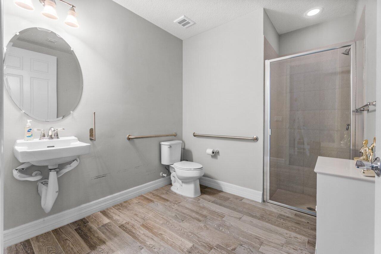 1127 Dakota Drive Jupiter, FL 33458 - Photo 32 of 36 017-1127DakotaDrive-Jupiter-FL-33458-SMA