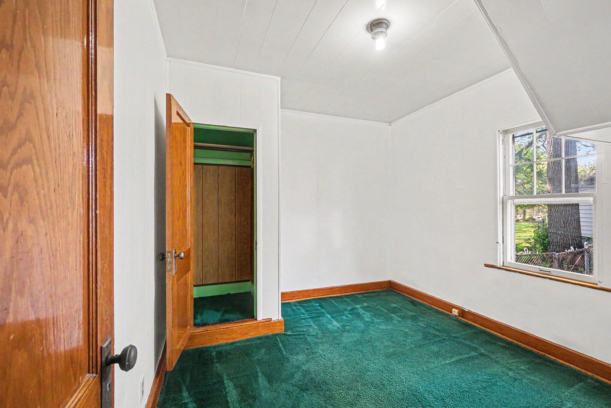 831 Bush Street Jackson, MI 49202 - Photo 12 of 25 014_file_3019