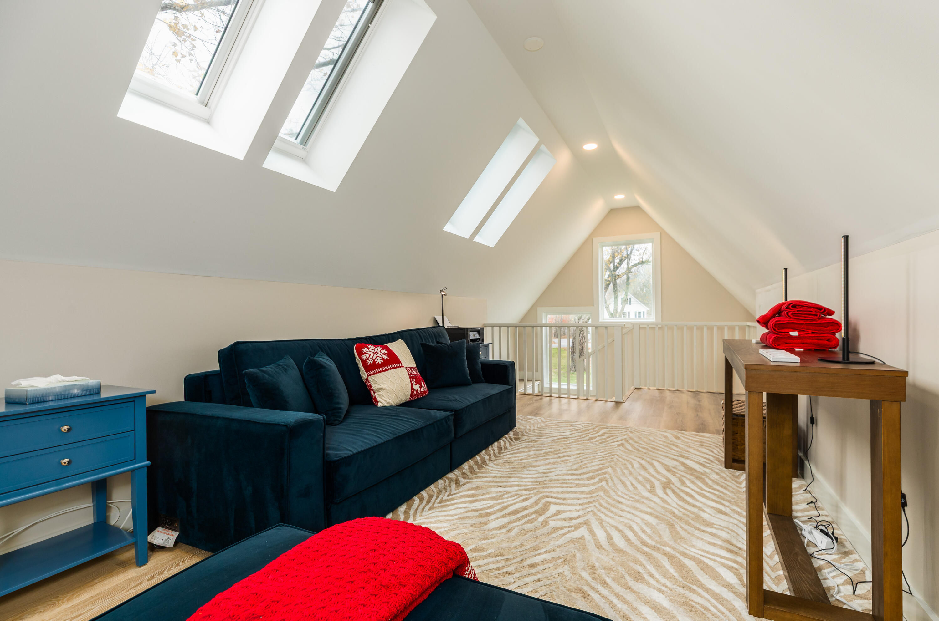 956 Main Street Eliot, ME 03903 - Photo 31 of 37 The Loft