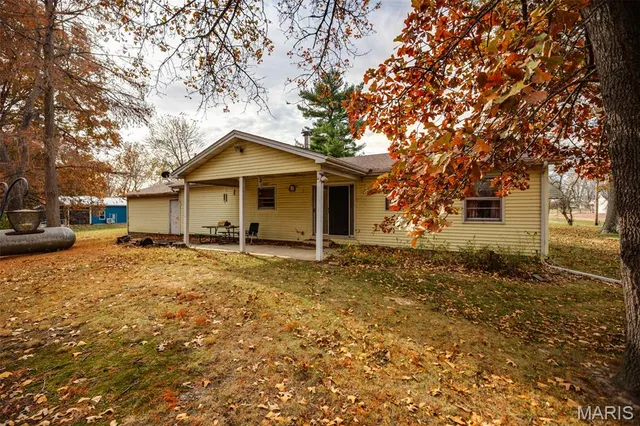 $105,000 | 6620 Edgewater Road, Mount Olive, IL 62069