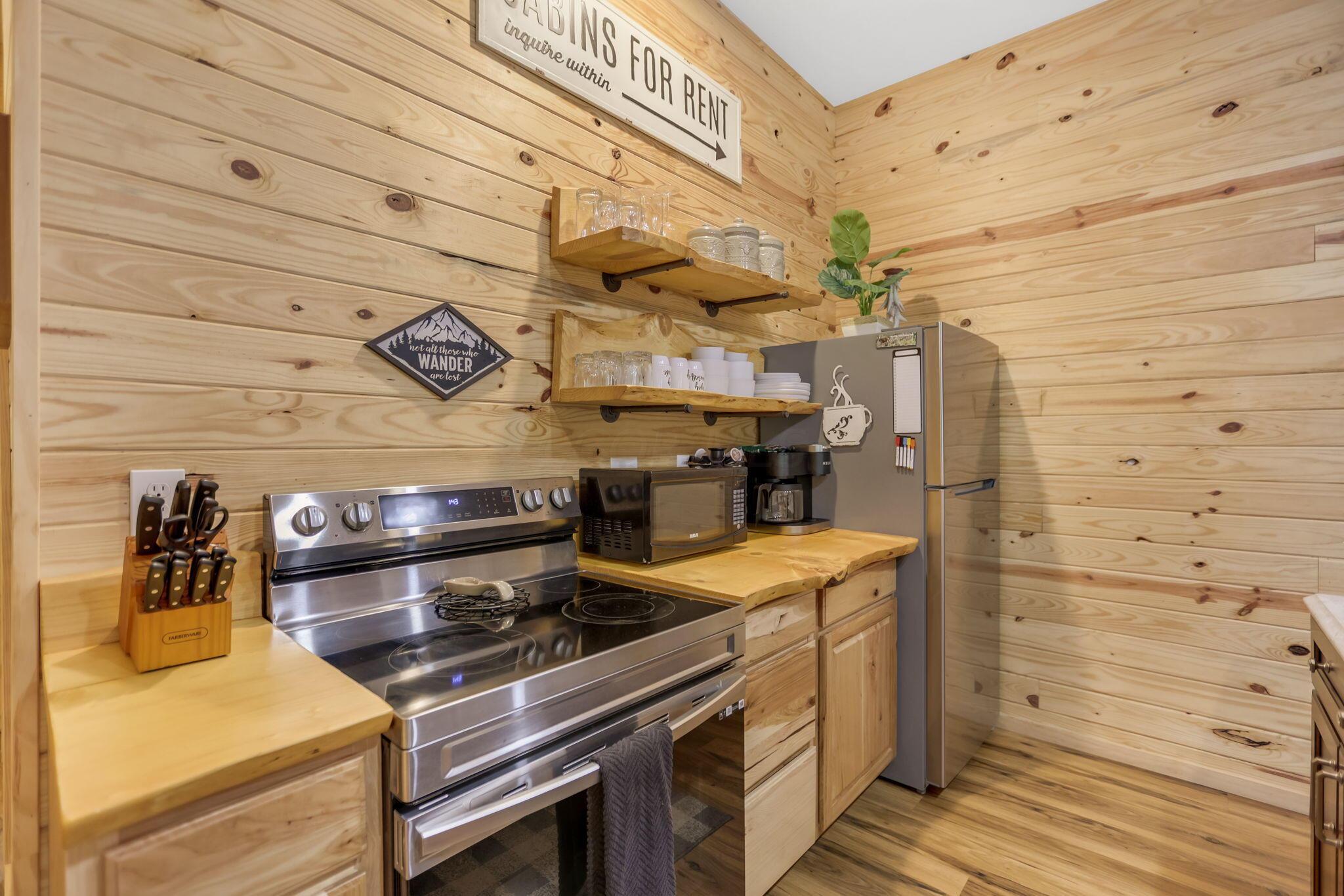 17978 Nixon Road Logan, OH 43138 - Photo 12 of 48 17978 Nixon Road - Kitchen