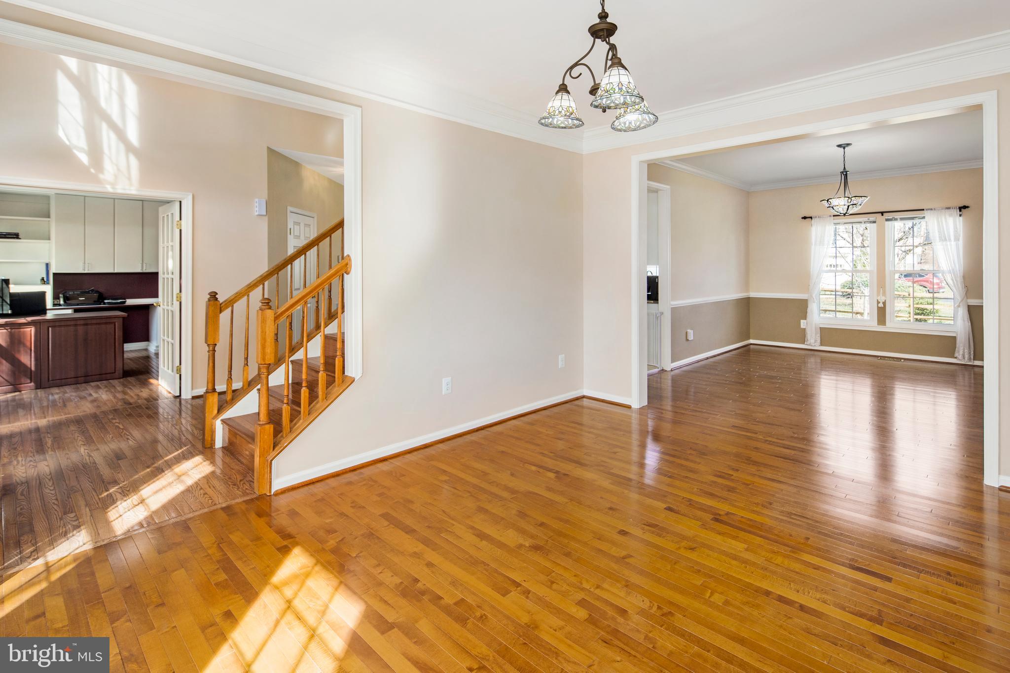 1723 Castle Rock Road Frederick, MD 21701 - Photo 14 of 49 Formal living room.