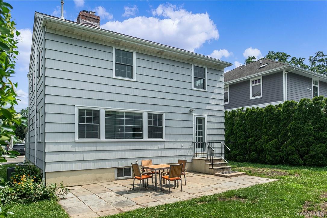 74 Dearborn Avenue Rye, NY 10580 - Photo 13 of 17 Backyard with ample dining terrace.