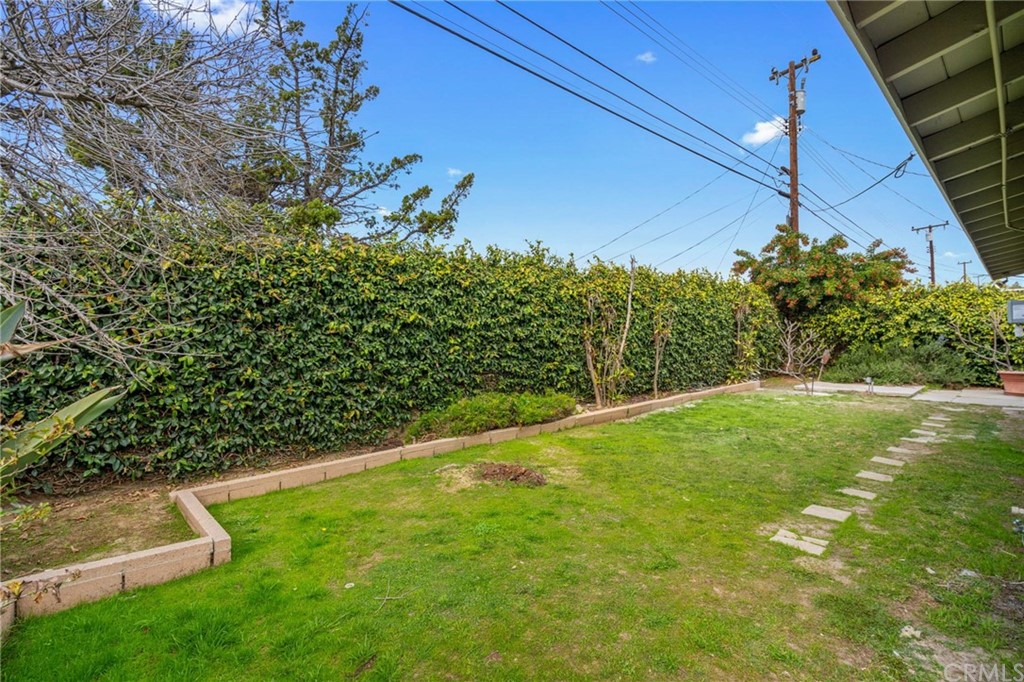 19309 Belshaw Avenue Carson, CA 90746 - Photo 30 of 40 a view of a yard